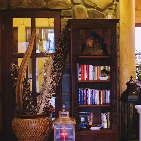 Dworek San Maryno فيلة