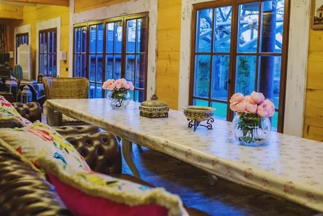 Dworek San Maryno * Едльня-Летниско