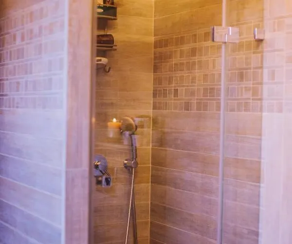 Dworek San Maryno Вилла *