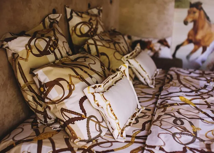 Dworek San Maryno Вилла *